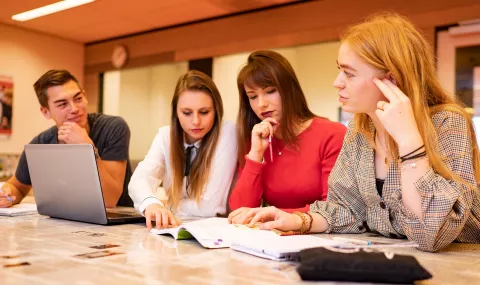 Studenten pabo lerarenopleiding basisonderwijs van de Marnix Academie