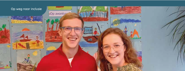 Twee lachende mensen